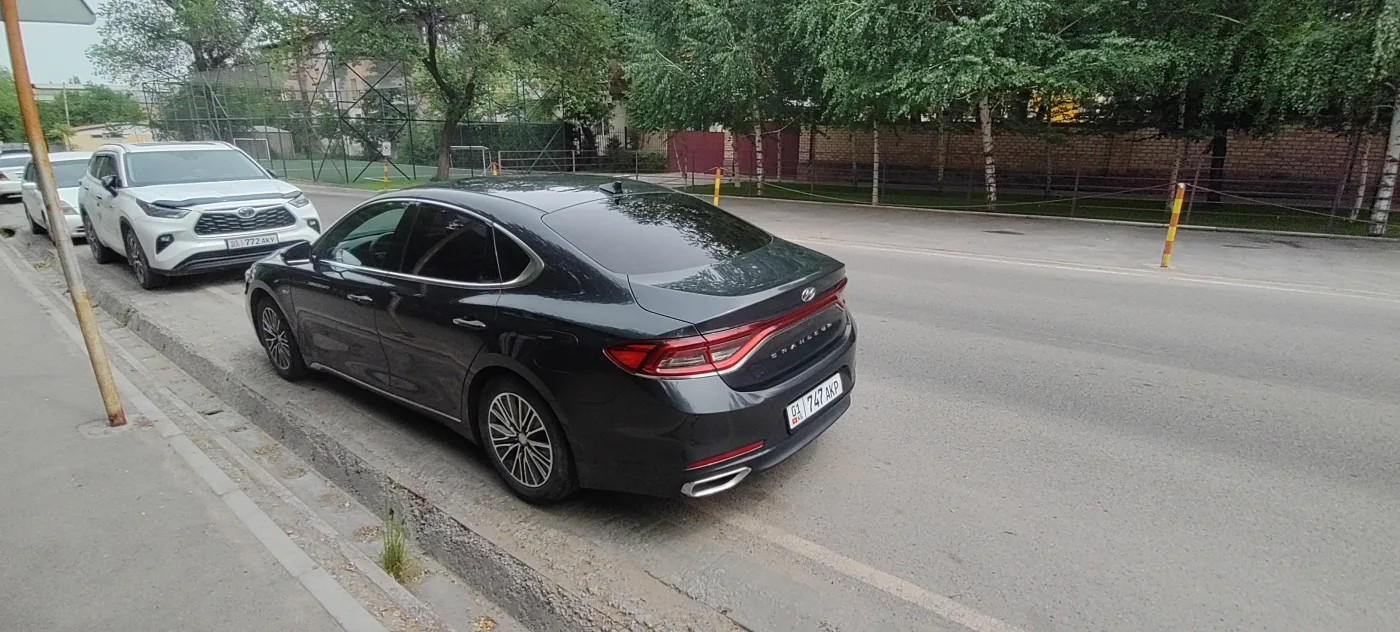 Hyundai grendauer hybrid